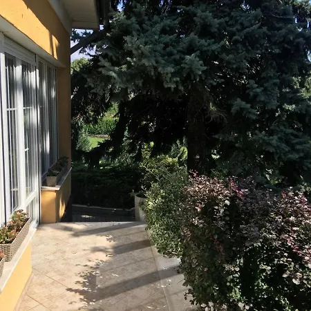 Βίλα Kazinczy Balatonakarattya